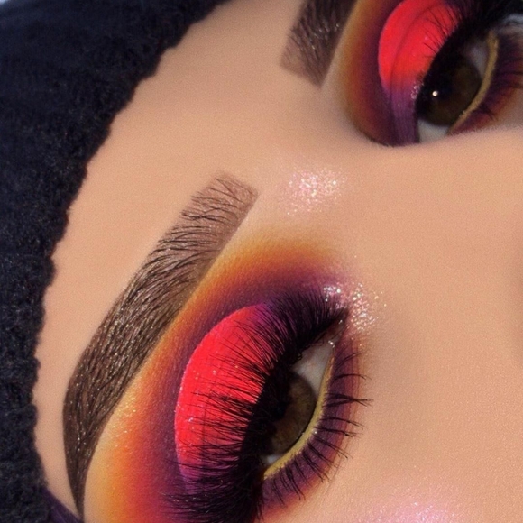 Morphe 39S Such a gem Artistry pallette. - Picture 3 of 4